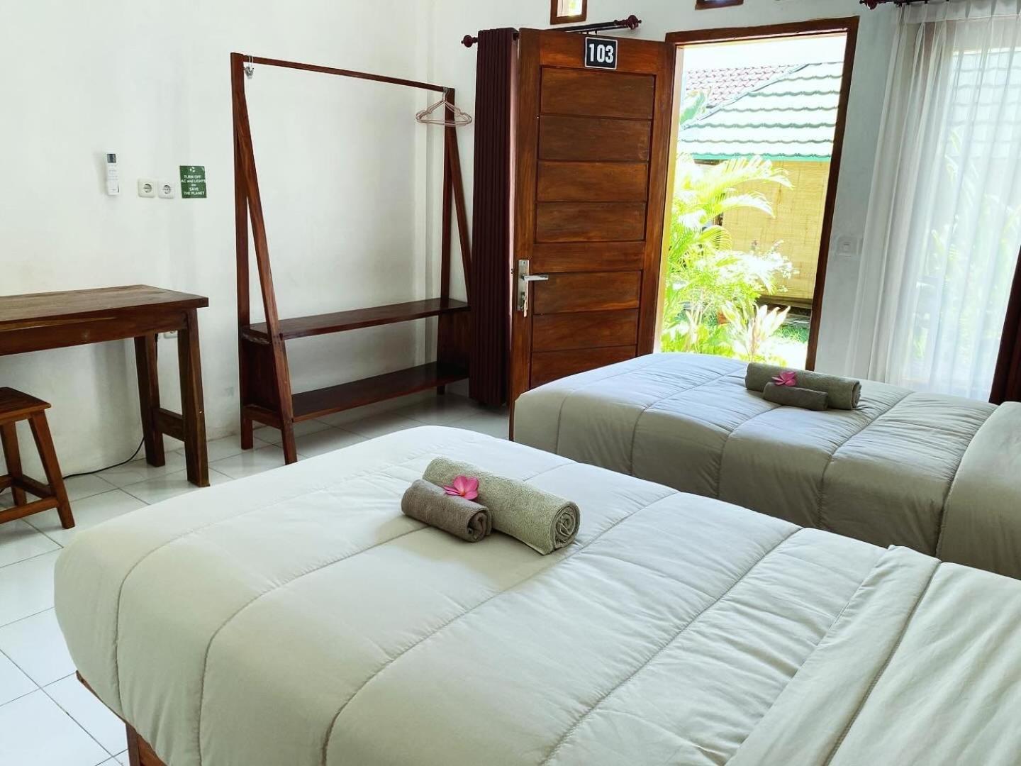 Mango Room Mandalika Kuta  外观 照片